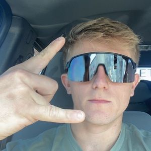 Meet your Posher, Mike